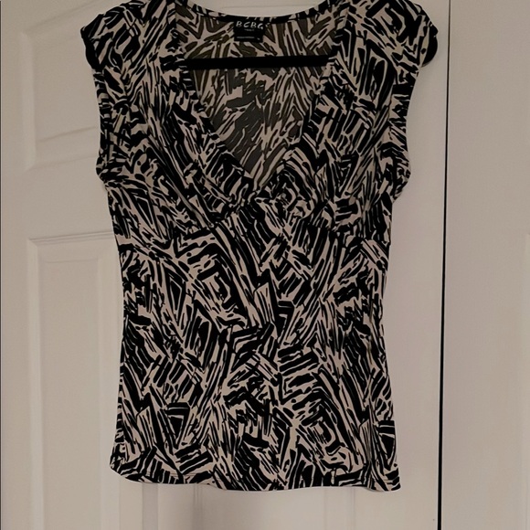 BCBG Tops - BCBG Black and Cream Patterned Women's Top